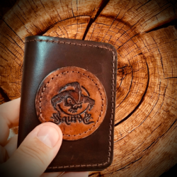 Cartera de cuero artesanal